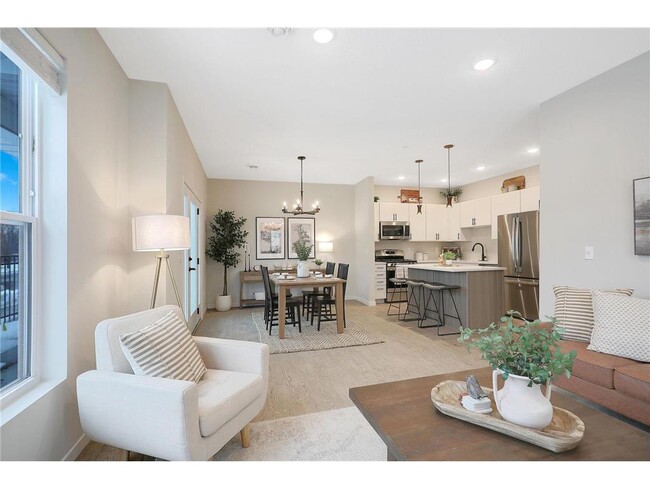 4734 Ironwood Cir