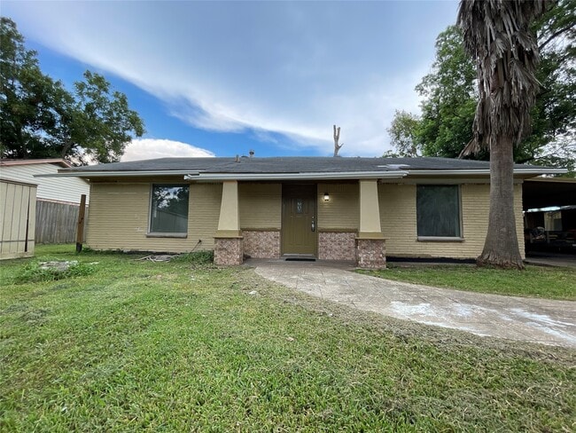 Building Photo - 4803 Geraldine St