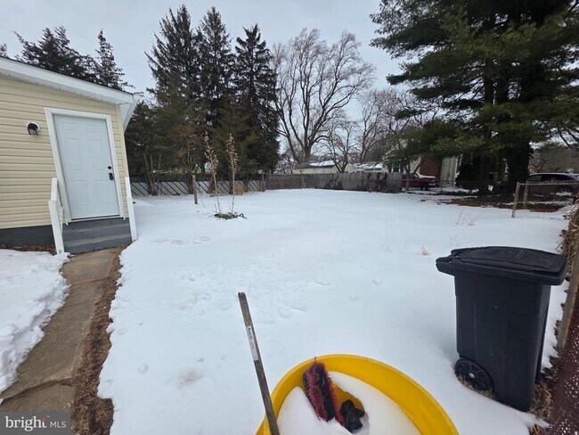 Photo - 522 Kuser Rd