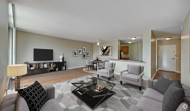 Large open living room - 2200 Grace Rental