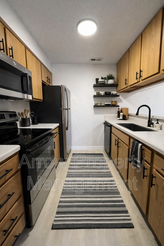 Photo - 2340 N 44th St Unit 2