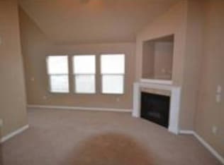 Photo - 4922 Sir James Ave
