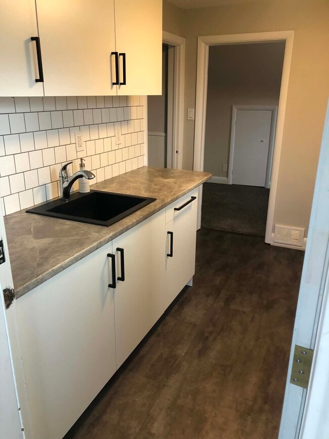 Photo - 2395 Glenwood School Dr Unit Apartment