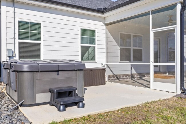 Photo - 7183 Tailgate Lp