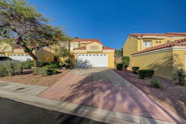 Photo - Gated Community! Beautiful 3 bedroom, 2 bath, 2 car garage townhome with Community Pool & Spa!