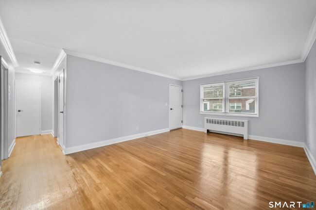 88 Blachley Rd