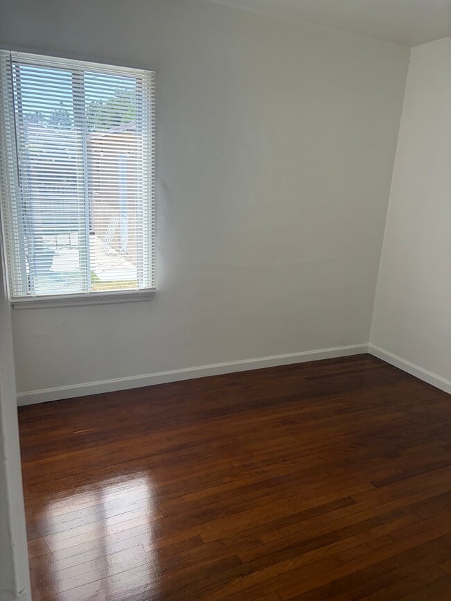 Photo - 2383 Belmont Ave Unit 2383 Belmont Ave. Long Beach, CA 90815