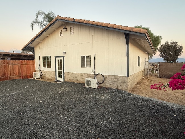 Building Photo - 29950 Woodbine Ln Rental