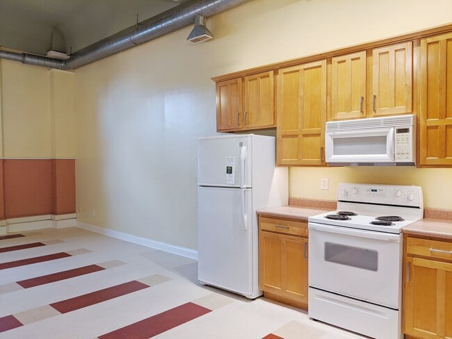 Photo - Redmen - Residential