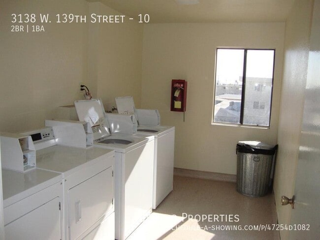 Photo - 3138 139th St Unidad 10