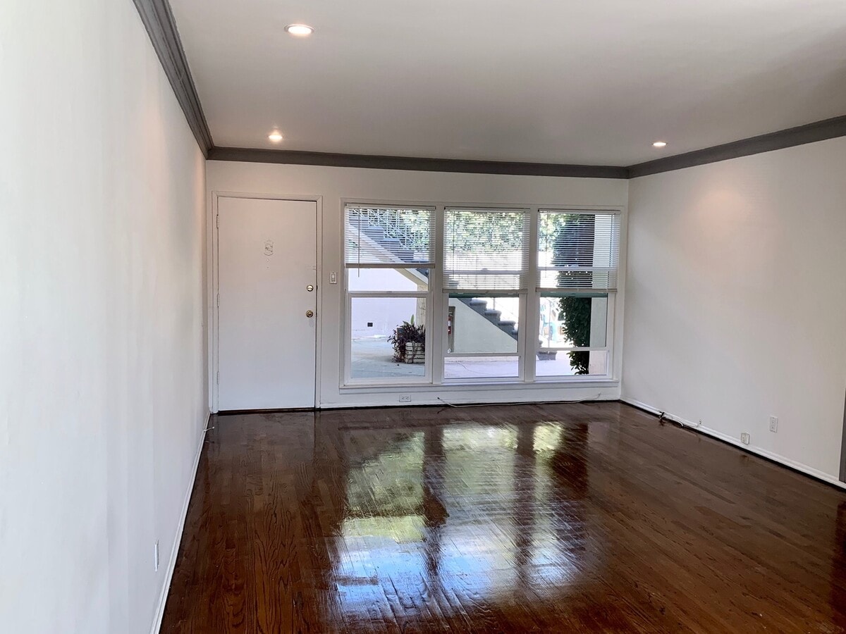 Photo - 9001 Monte Mar Dr