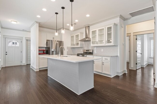 3509 Halcyon Wy