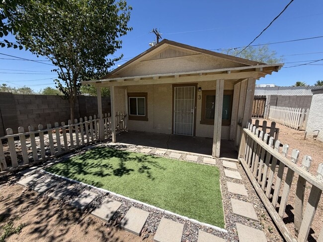Photo - Stand alone House with Private Yard!