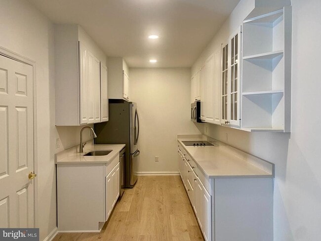 Photo - 7806 Birnam Wood Dr