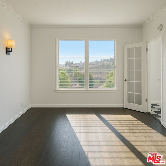 Photo - 1201 N Crescent Heights Blvd Unit 504