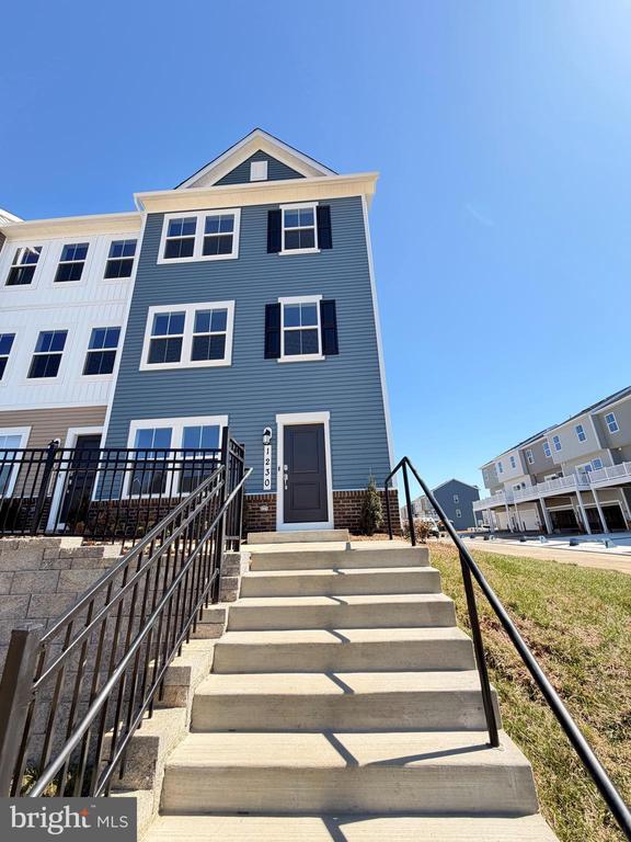 Photo - 1230 Red Clover Ln