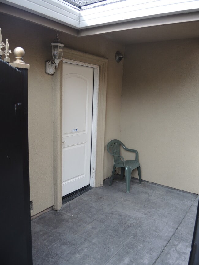 Photo - 3317 Kuykendall Pl Unit Studio