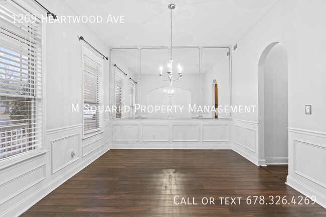 Photo - 1209 Heartwood Ave