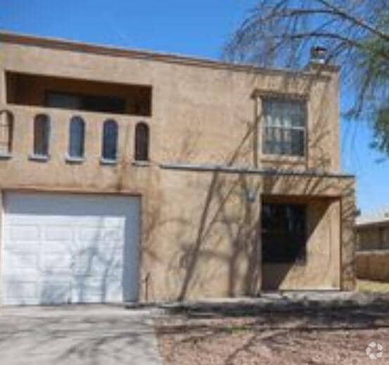 Building Photo - 5535 Oakbriar Cir Rental