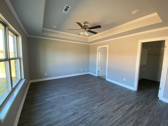Photo - Beautiful Home in Bentonville - Prime Loca...