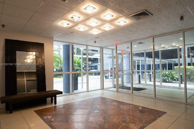 Photo - 800 N Miami Ave Unidad E-606