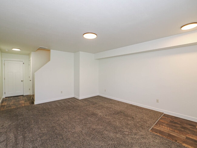 Photo - 14436 S Ferndale Way