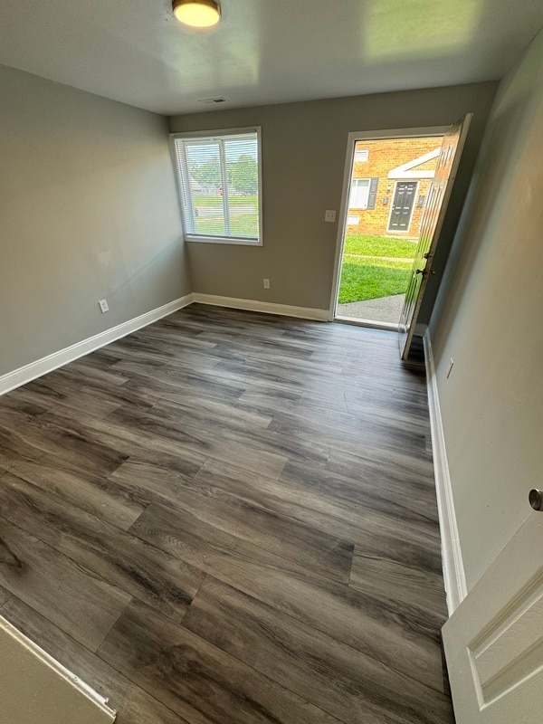 Photo - 2100 Phaup St Unit 2 bedroom