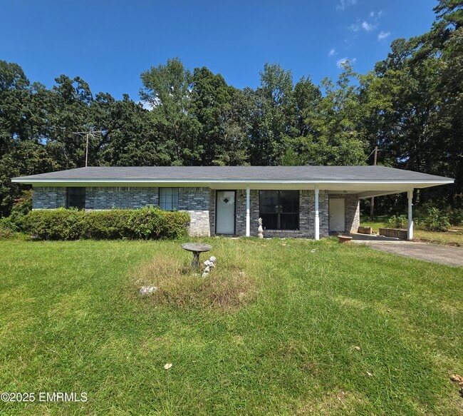 Building Photo - 2178 Campground Rd Rental