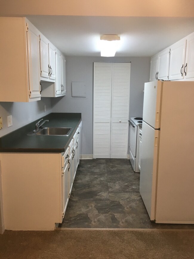 Photo - Trenton Place Apartments