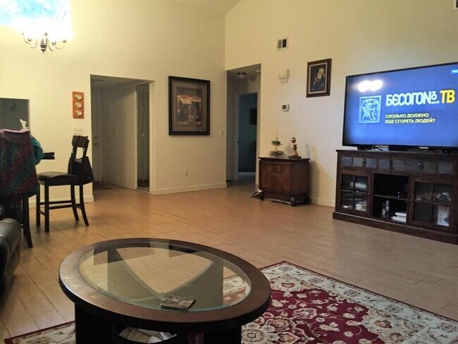 Photo - 81 Carolwood Blvd