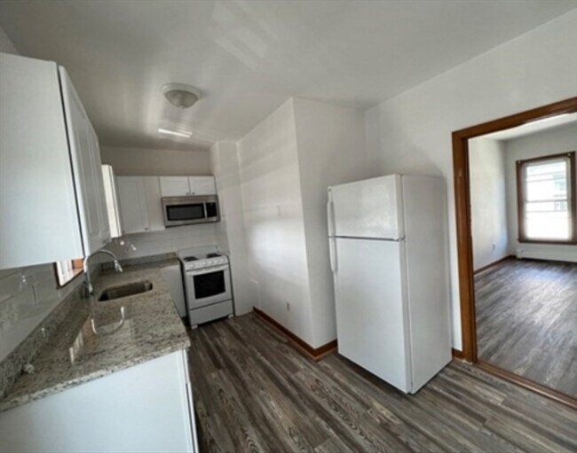 Photo - 345 Park Ave Apartment Unit 3R