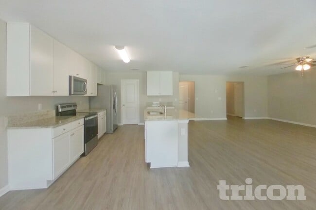 2027 James Wilson Wy
