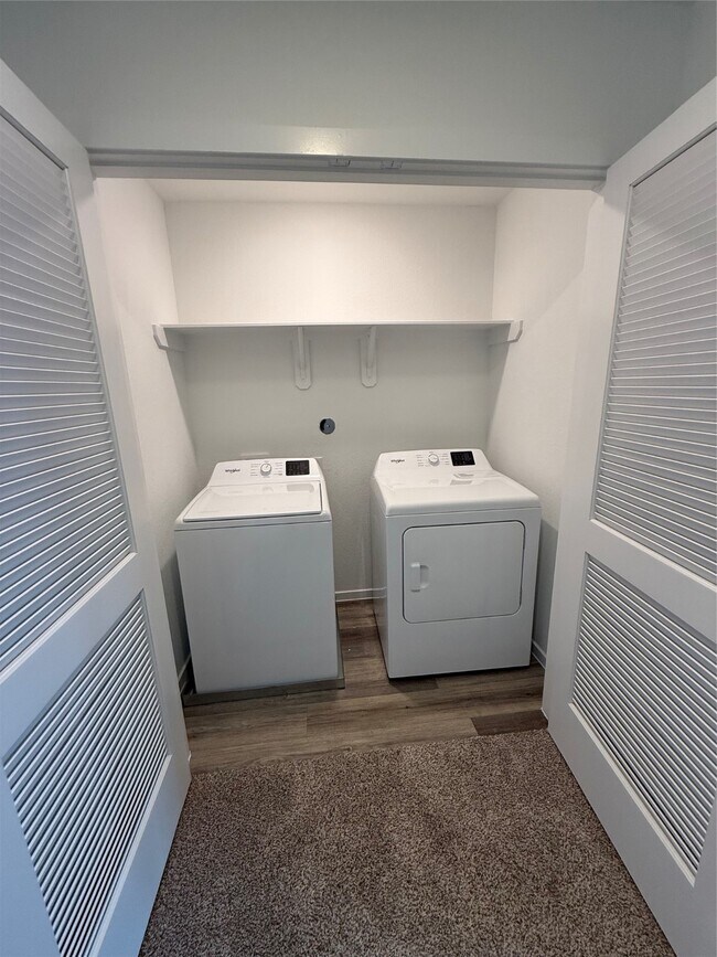 Photo - 807 Jubilee Dr