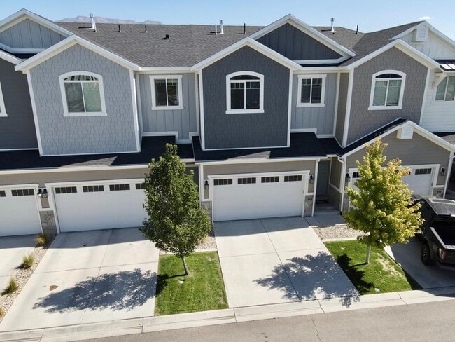 Photo - 683 S 1803 W