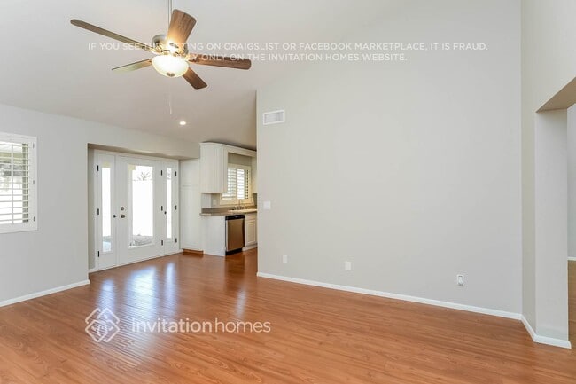 Photo - 5954 E Elmwood St