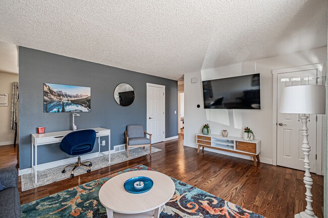 Photo - 2BD, 1BA Apartment for Lease in Lafayette