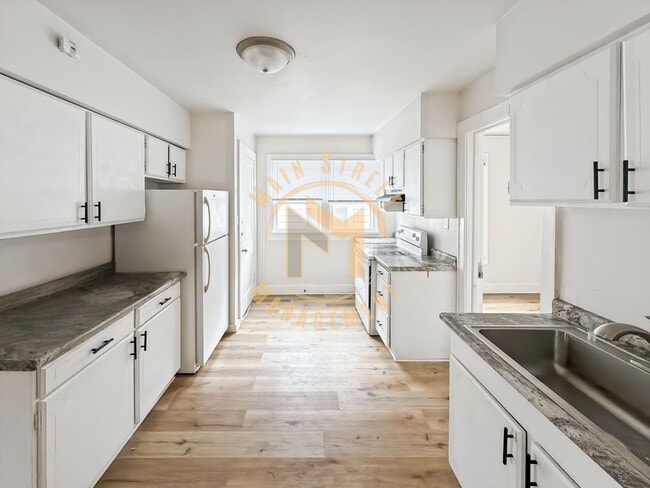 Photo - 1311 Madison St Unit 1311 (Lower)