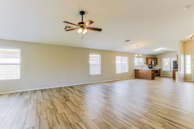 Photo - 510 N Danyell Dr