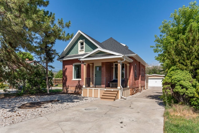 Photo - 2129 S 300 E