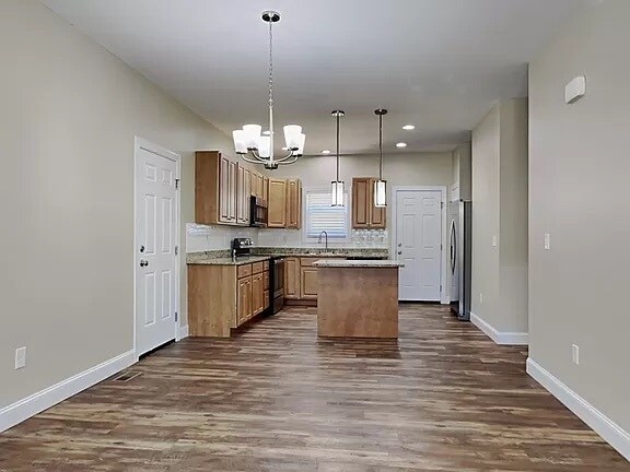 Photo - 343 Jared Steele Ln