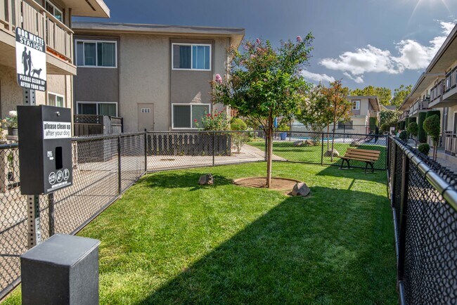 Photo - Monterey Manor