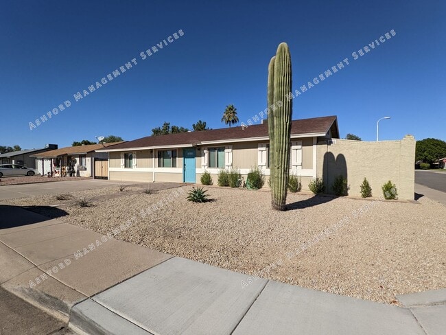 Photo - REMODELED 3 BEDROOM PLUS BONUS ROOM/BEDROOM. GREAT BACKYARD