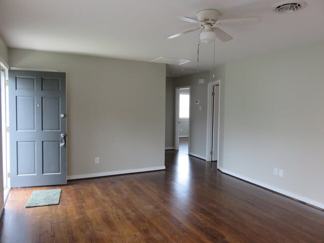 Photo - 213 N Juniper Ave