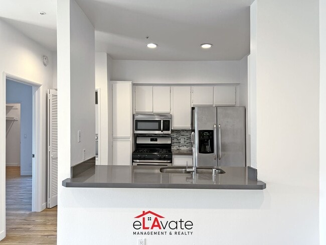 Photo - 14515 Dickens St Unit 202