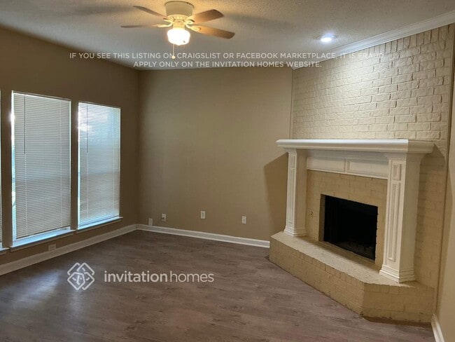 Photo - 2110 Loretta Ln