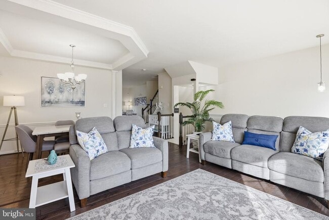 Photo - 18525 Sierra Springs Square