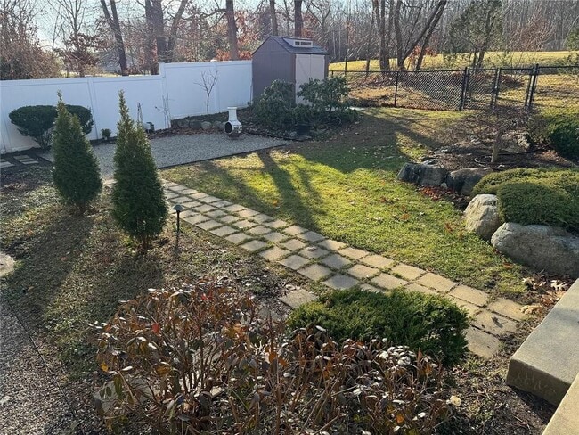 Photo - 83 Whiting St