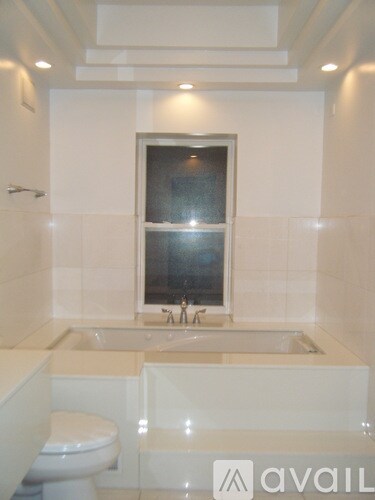 Photo - 1728 N Hermitage Ave Unidad 1st