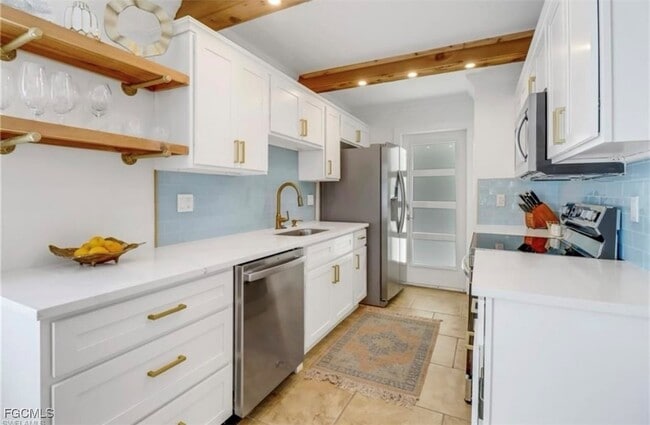 Building Photo - 1300 Gulf Shore Blvd N Unit 103 Rental