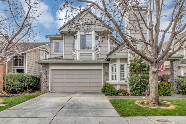 Photo - 302 Tadley Ct